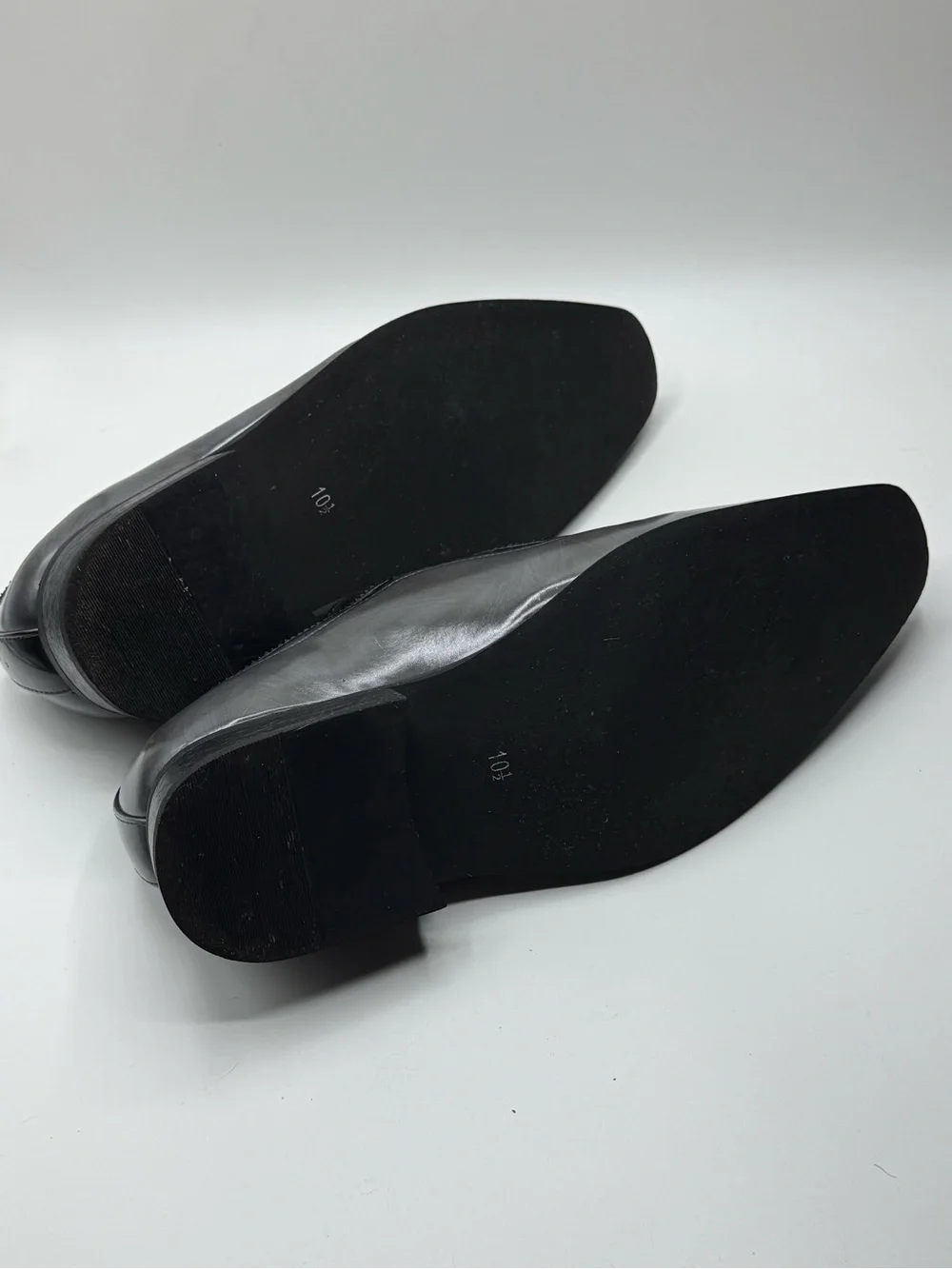 Gino Vitale polished black
